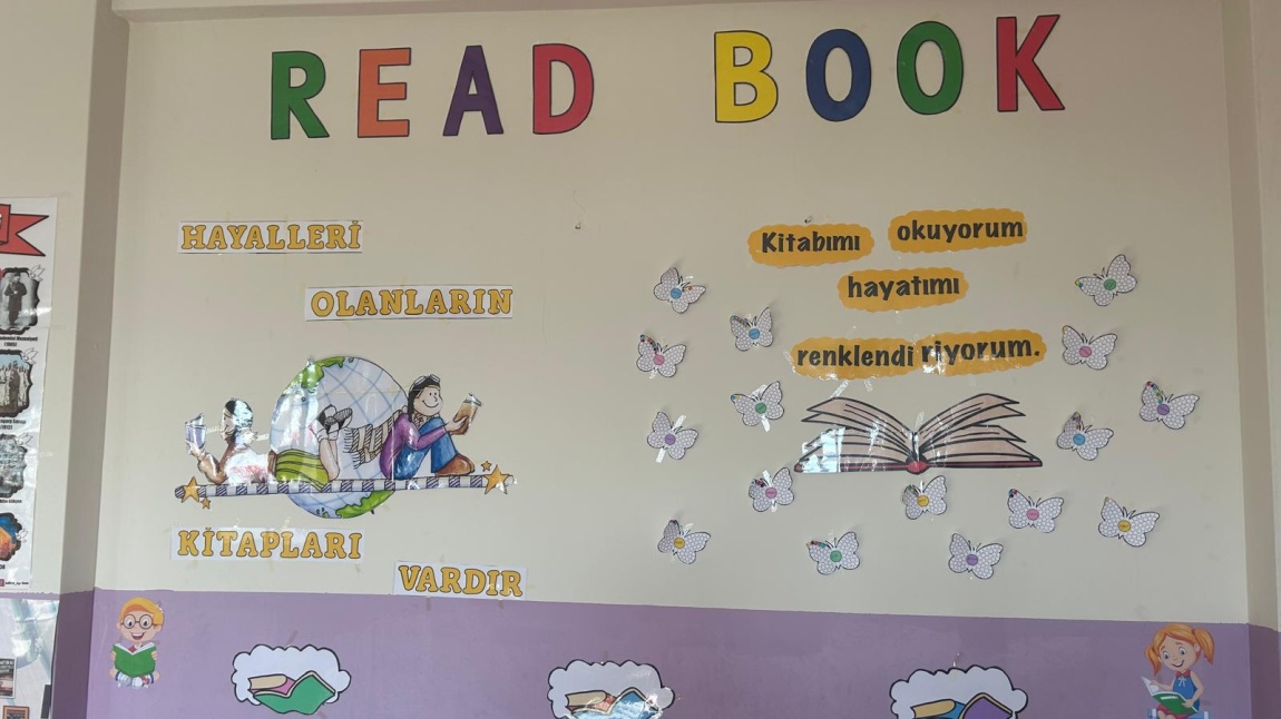 3/B SINIFI KİTAP OKUMA KÖŞESİ